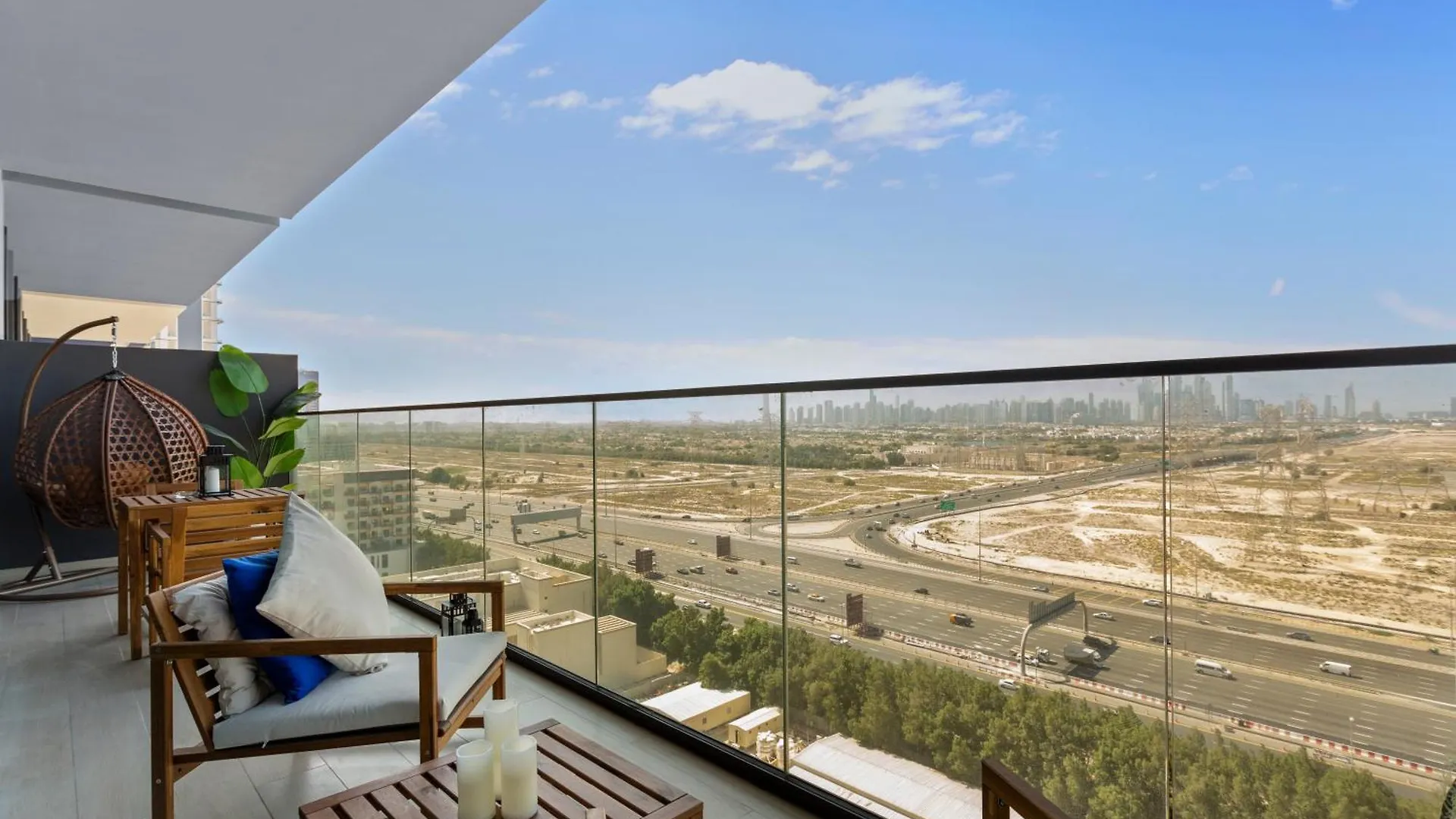 Elegant Living In 1 Bdr At Jvc With Top Amenities Dubai Emirados Árabes Unidos